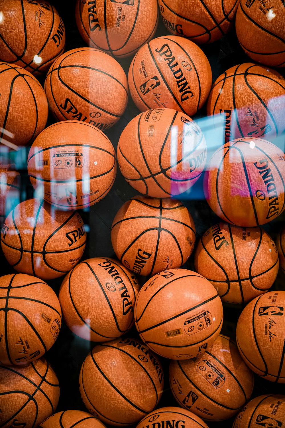 Beyond Screen Addiction: How Sports Academies Restore Natural Focus and Physical Energy